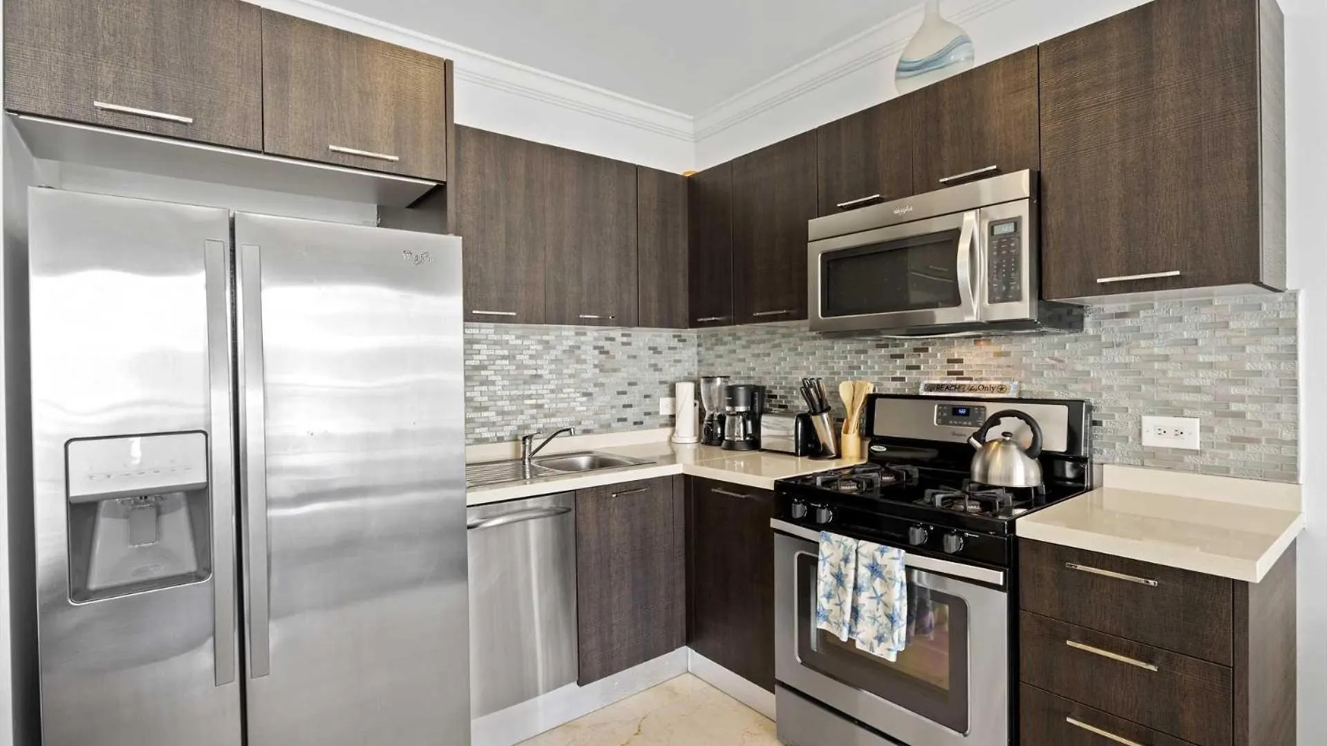 Pc412 - Pool View - 1Br Perfect For A Couple Or Family - Close To Palm Beach - 1Br 0*,  Aruba