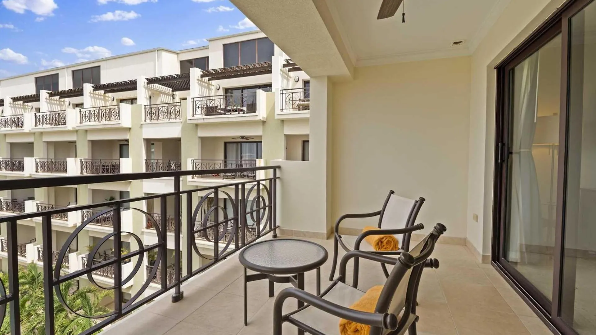 Pc412 - Pool View - 1Br Perfect For A Couple Or Family - Close To Palm Beach - 1Br Tatil Evi