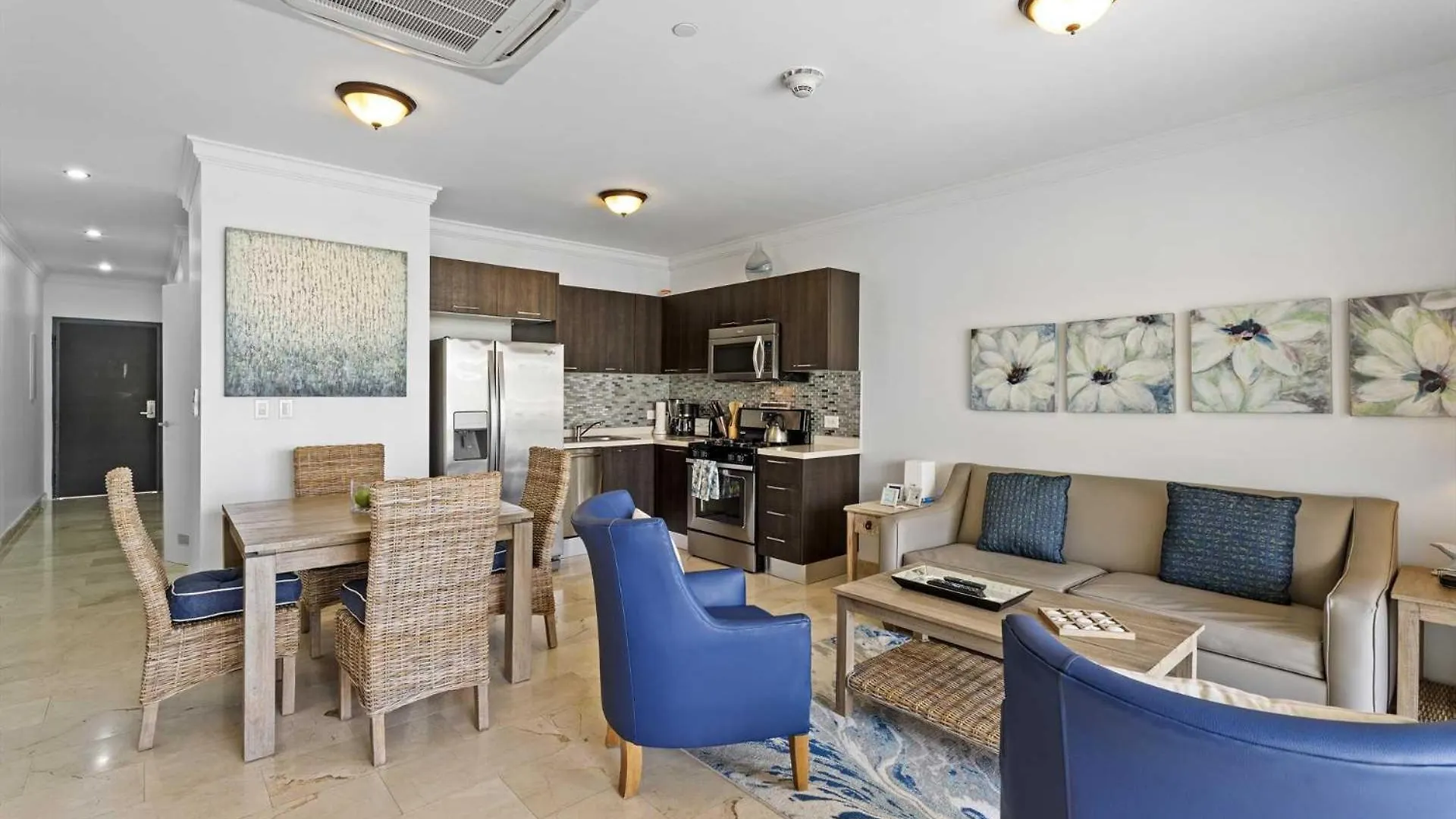 Pc412 - Pool View - 1Br Perfect For A Couple Or Family - Close To Palm Beach - 1Br 0*,  Aruba